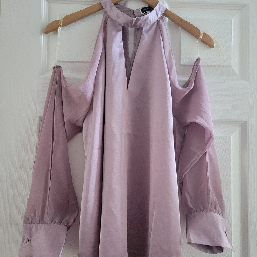 Another Story Long Sleeve Halter Cold Shoulder liliac Keyhole Blouse Size Medium